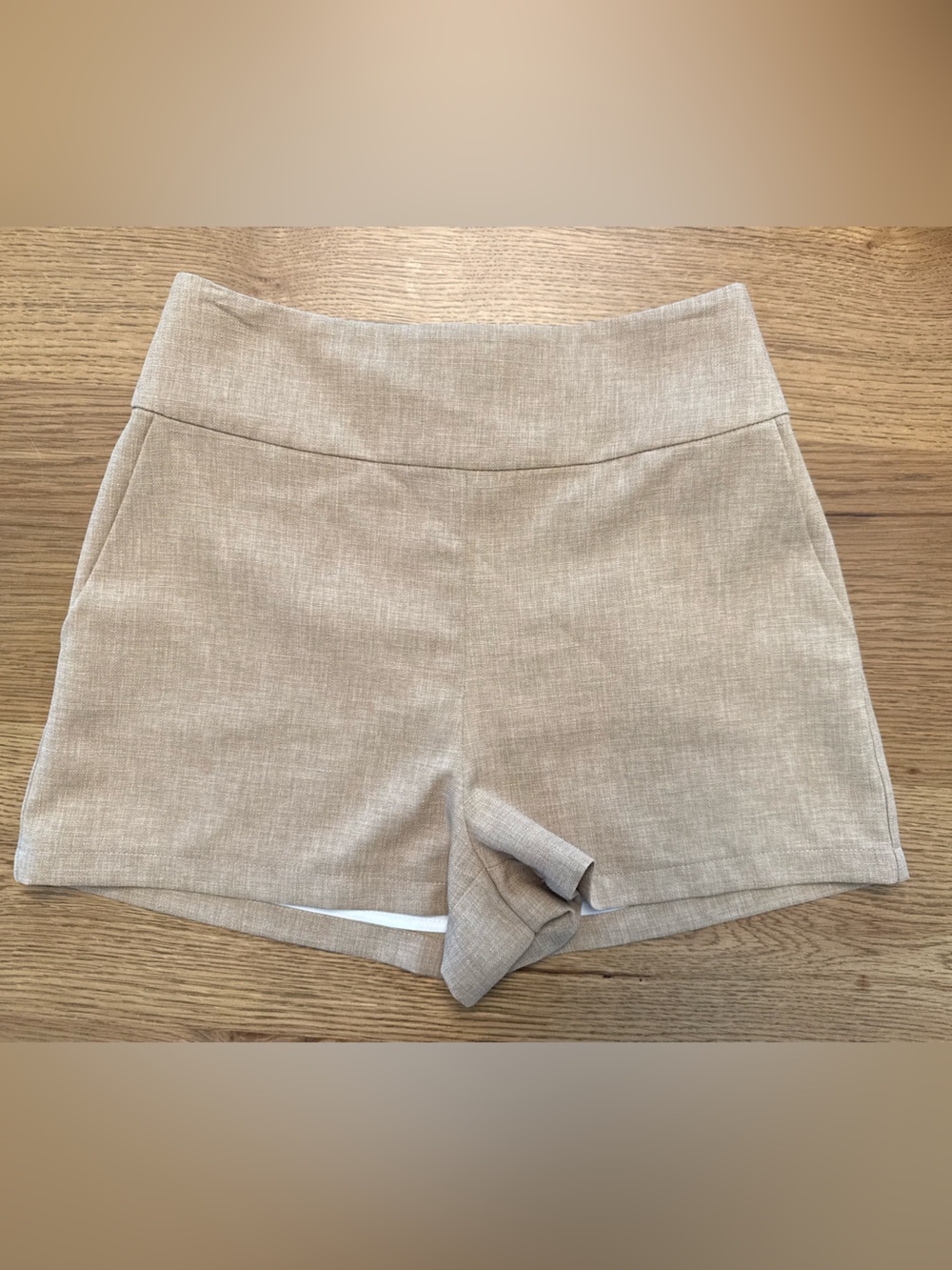 Lavender Brown | High-Waist Taupe Shorts | XS